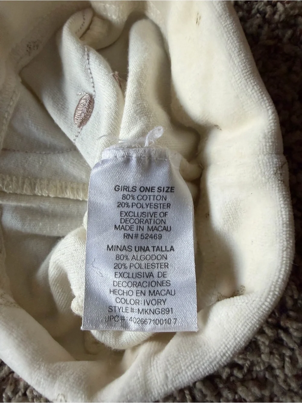 0-6 month girl baby 10p bundle caps, new mitten pair, baby shoes/ booties, socks